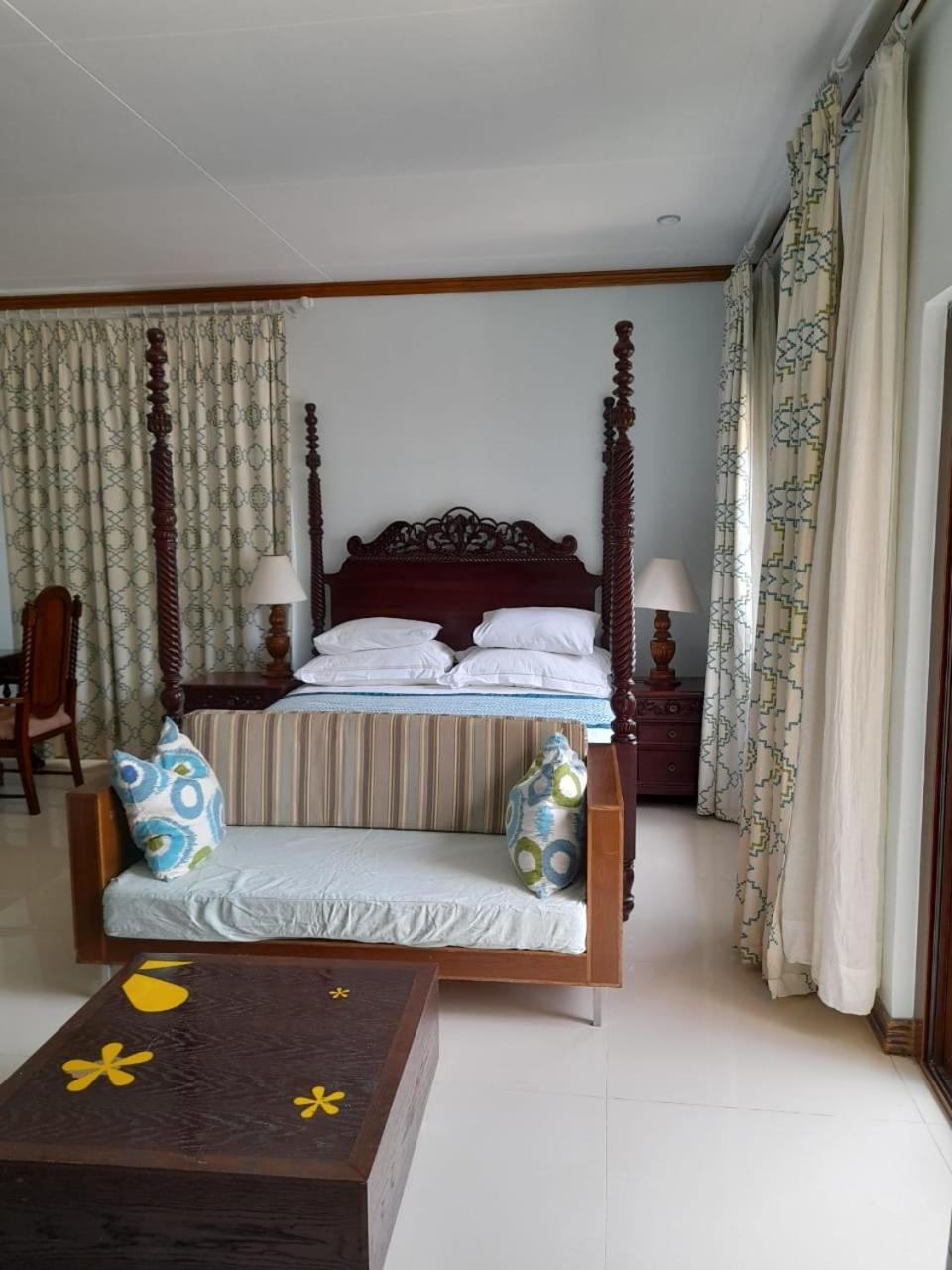 Bayview Villa -Sea Side Villa Anse Boileau 외부 사진