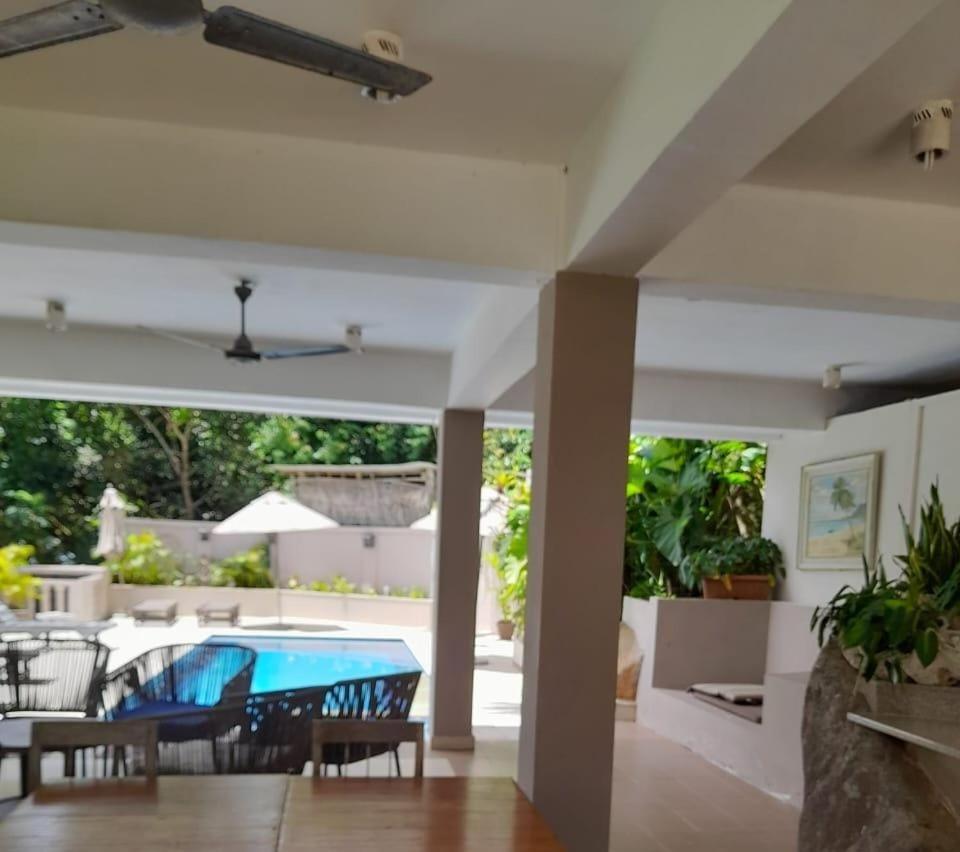 Bayview Villa -Sea Side Villa Anse Boileau 외부 사진