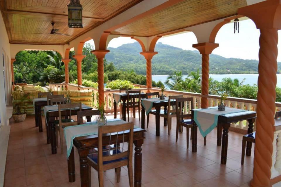 Bayview Villa -Sea Side Villa Anse Boileau 외부 사진