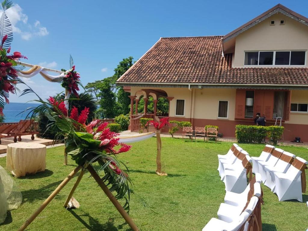 Bayview Villa -Sea Side Villa Anse Boileau 외부 사진