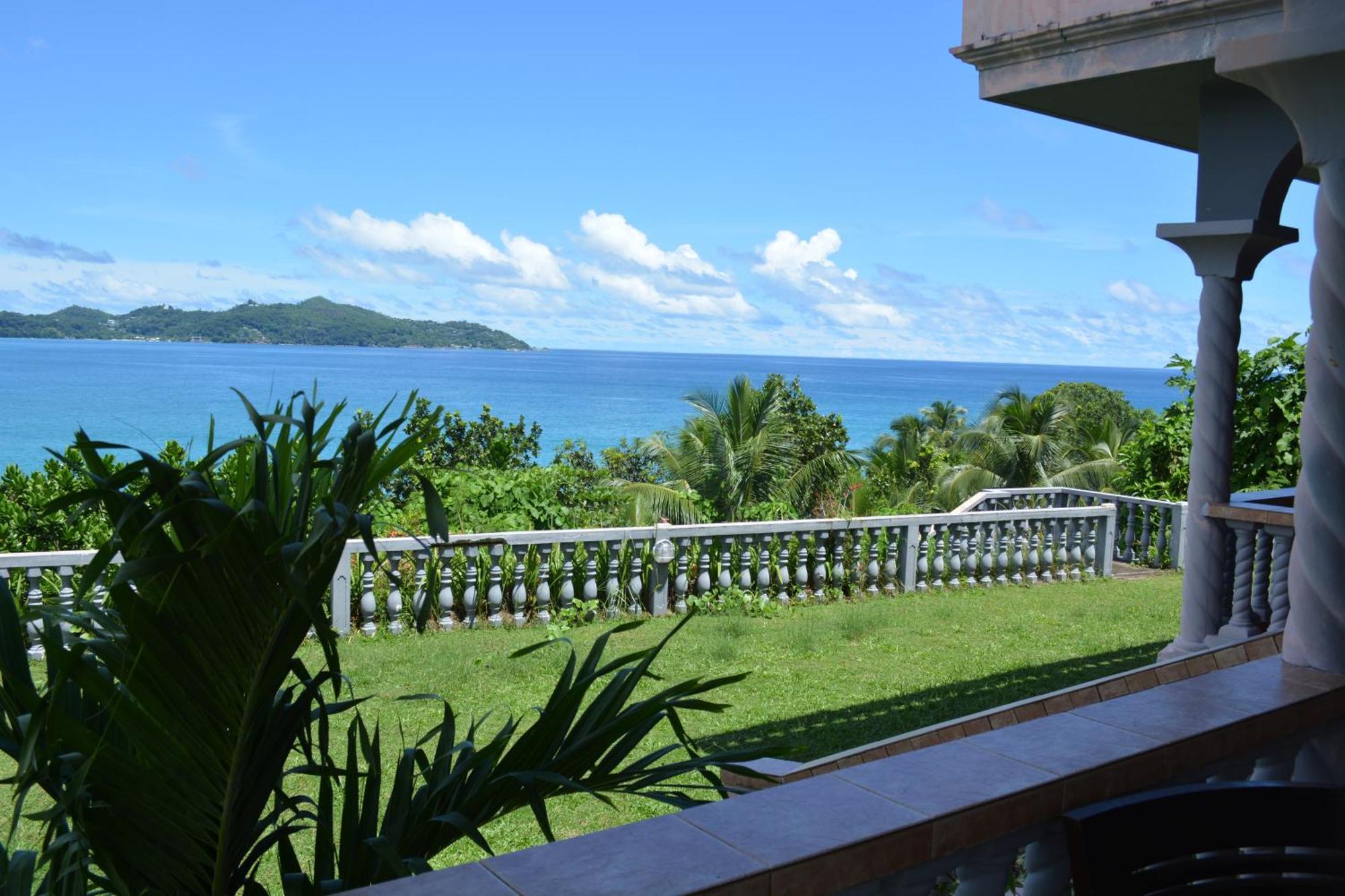 Bayview Villa -Sea Side Villa Anse Boileau 외부 사진