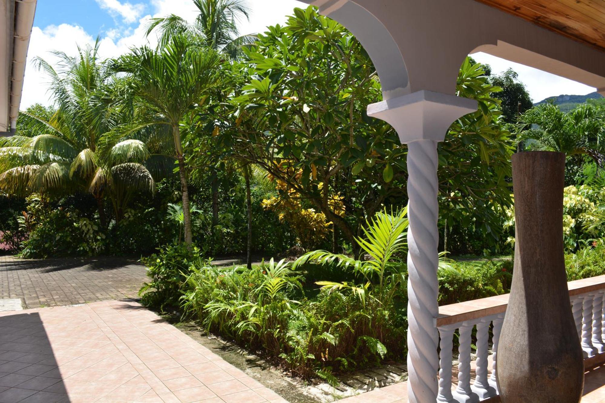 Bayview Villa -Sea Side Villa Anse Boileau 외부 사진