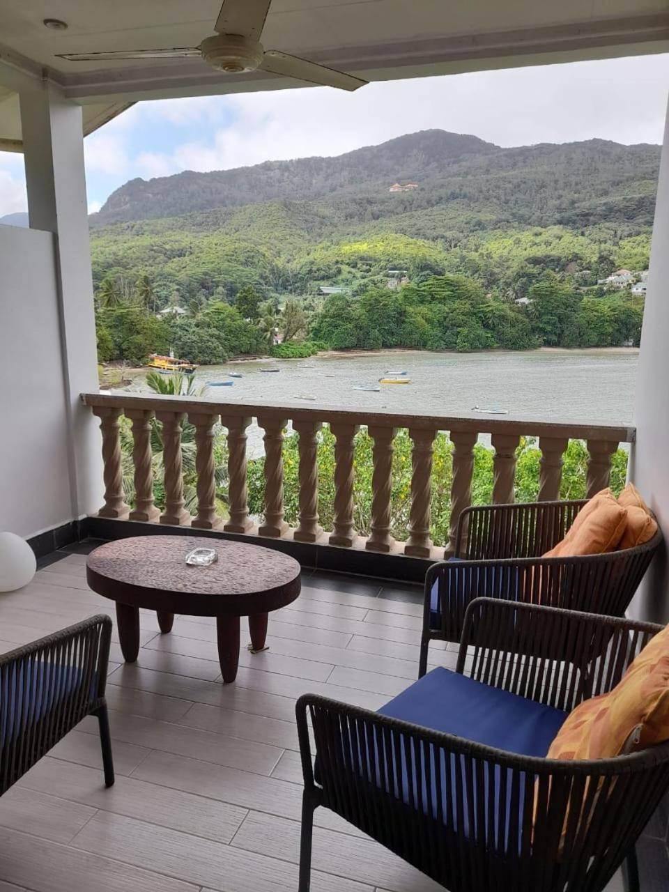 Bayview Villa -Sea Side Villa Anse Boileau 외부 사진